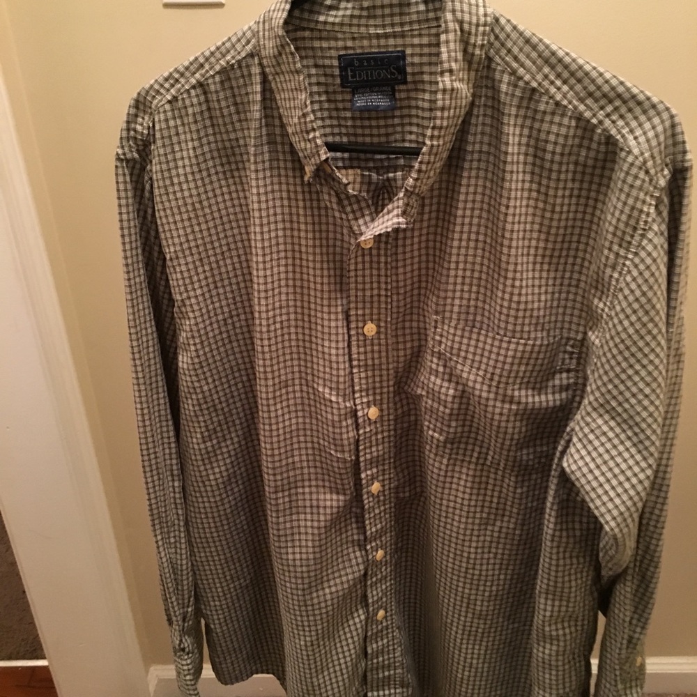 Men’s Basic Edition long sleeve shirt